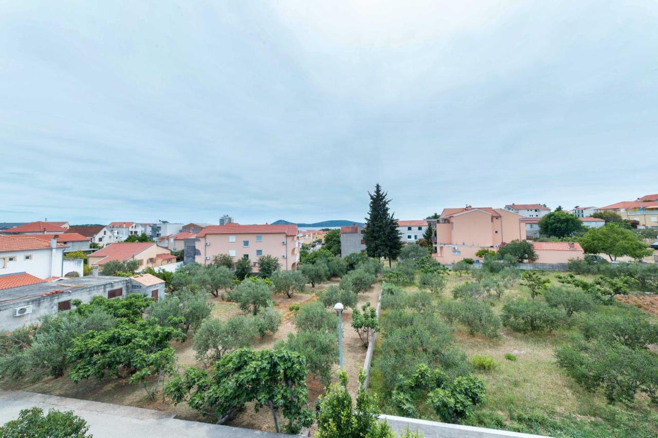 Apartmani Drazi Plimica Vodice Exterior foto